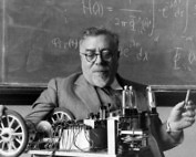 NORBERT WIENER, CYBERNETICS