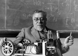 NORBERT WIENER, CYBERNETICS